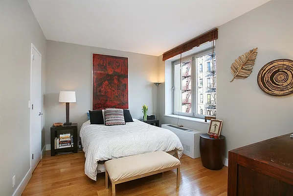 Rented by Corcoran | media 12