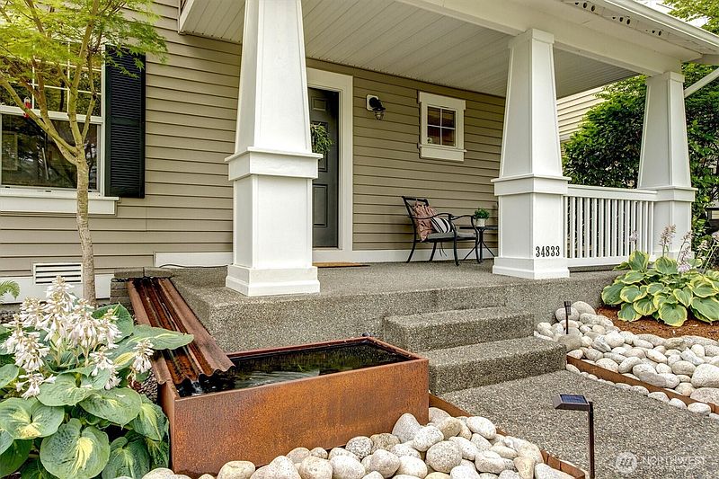 2nd image of 34833 SE Ridge Street