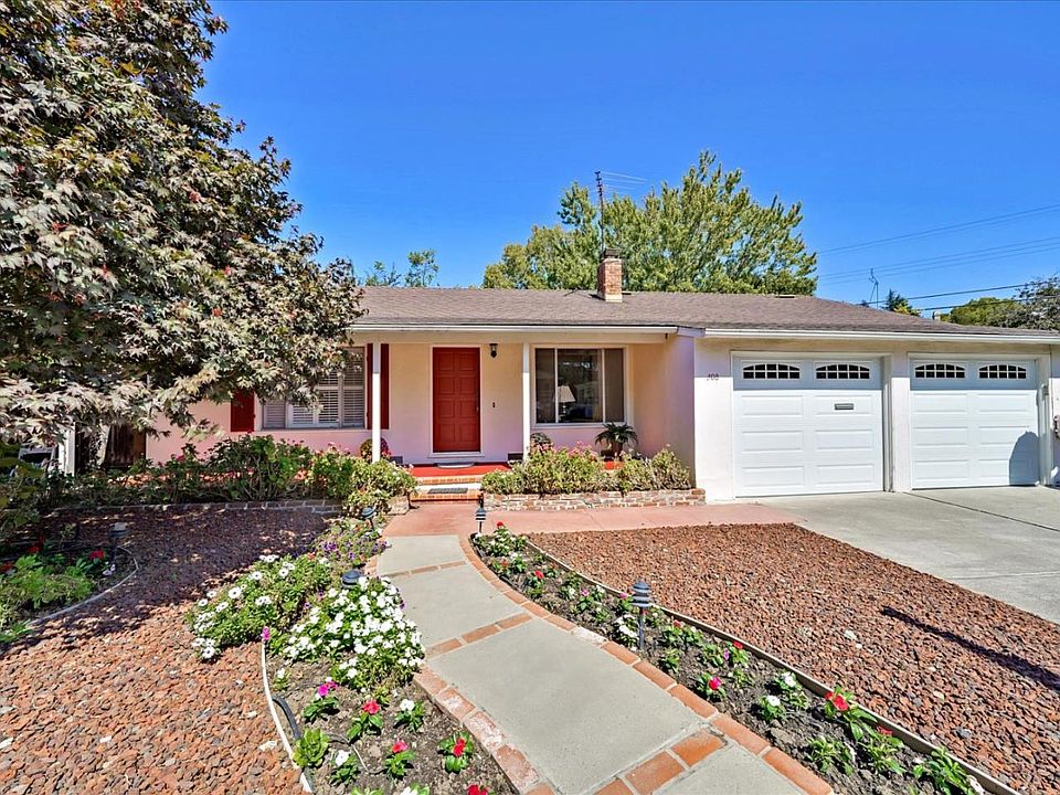 1st image of 308 Hill Way