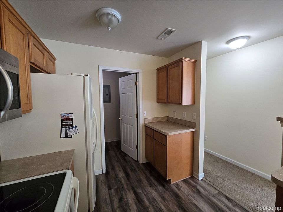 27248 Hidden Oaks Dr, photo 7