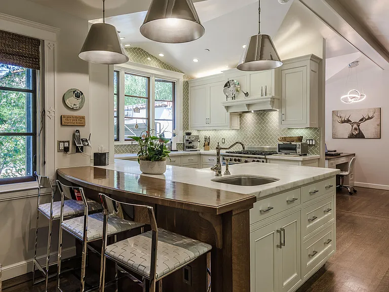 263 W Santa Inez Ave — Photo 16