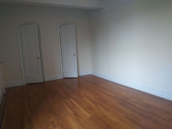 4th image of 12 Seaman Ave APT 1L