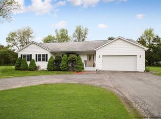 35 Snyder Cir, Stone Ridge, NY 12484