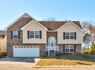 2689 Cider Dr, Clarksville, TN 37040