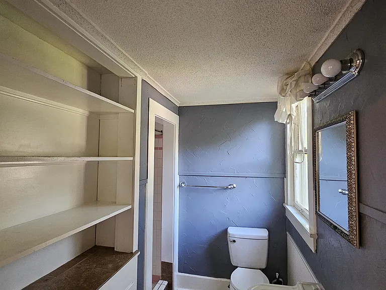 2312 Pecan St — Photo 7