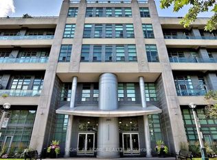 380 Macpherson Ave E #210, Toronto, ON M4V 3E3