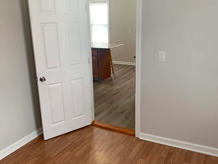 170 Grove St #3 — Photo 9