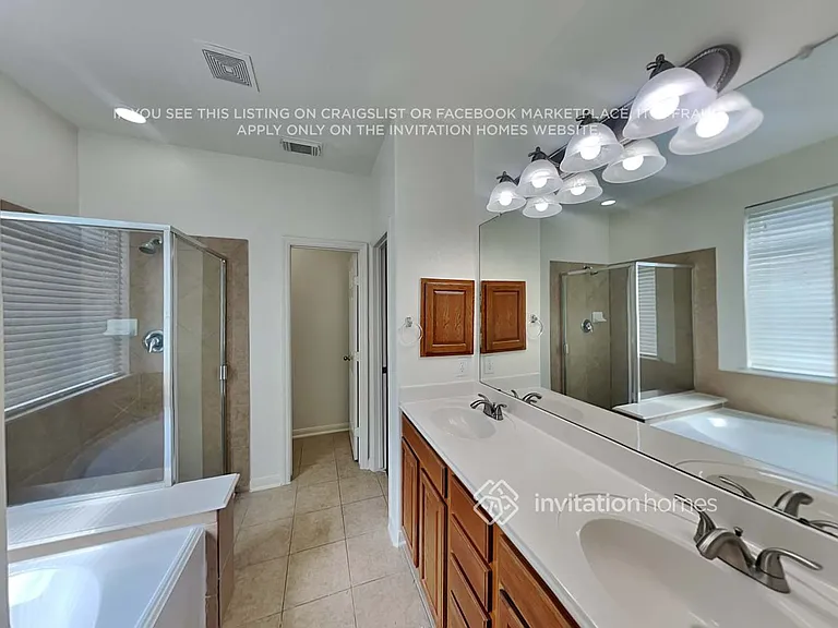 17247 Marquette Point Ln — Photo 14