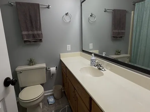 136 Harding Dr, Mount Washington, KY 40047