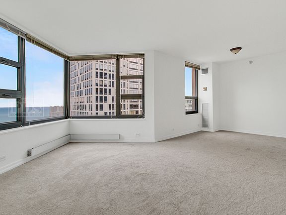 5th image of 401 E Ontario St APT 3105