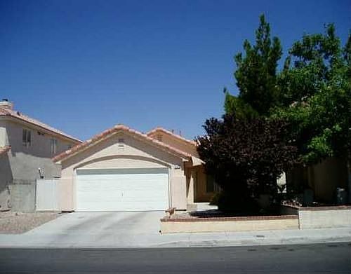 1st image of 5624 Royal Castle Ln