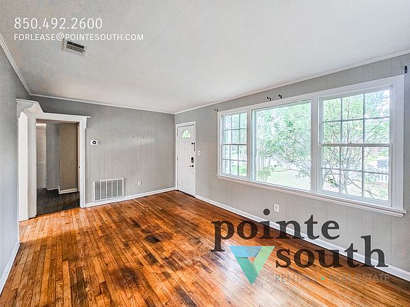 4th image of 1551 E Jordan St