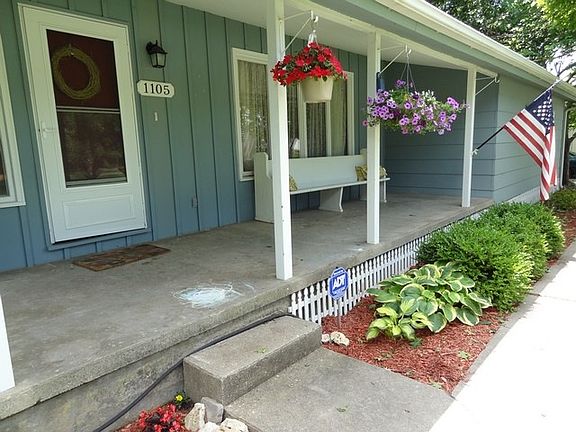 2nd image of 1105 E Skyview Dr