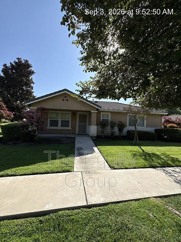 2 bed, 2.0 bath, 977 sqft, $1,550 — Photo 1
