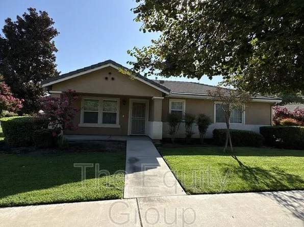 1858 Paseo Del Lago, Tulare, CA 93274