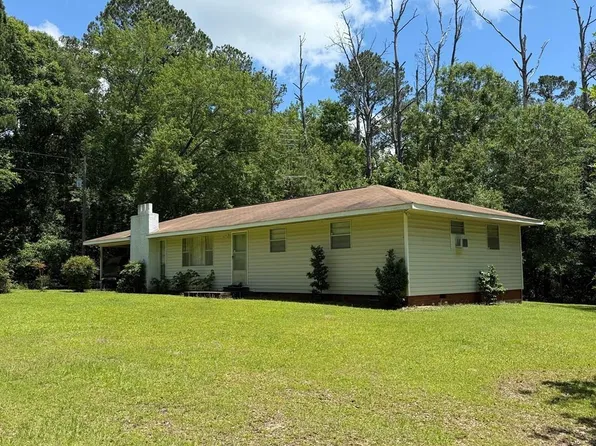 1269 County Road 2, Banks, AL 36005