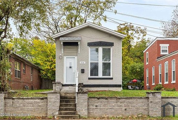 1st image of 408 Dr W #J