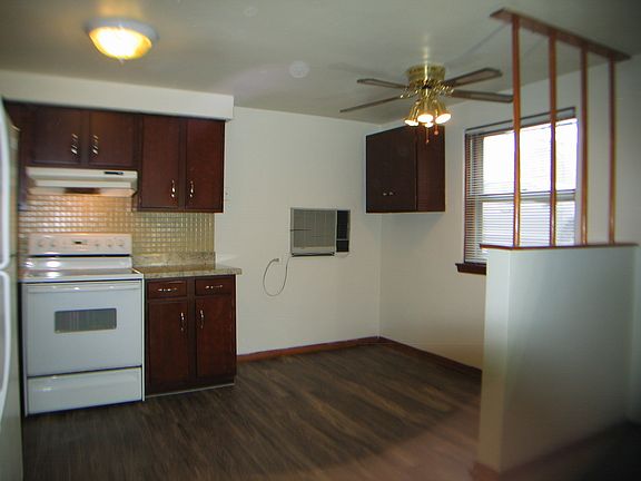 5th image of 4343 W 63rd St APT 1C