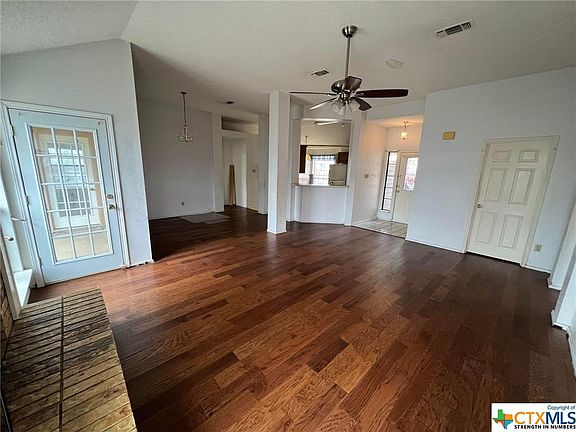 4th image of 308 Eichelberger Dr