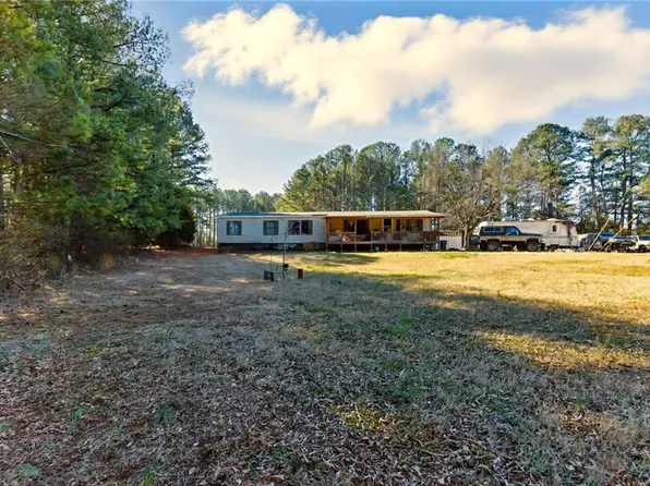 1515 Ozora Rd, Loganville, GA 30052