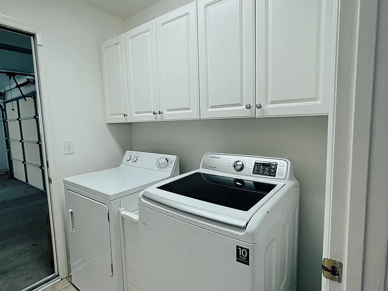 4205 Vestview Cir — Photo 18