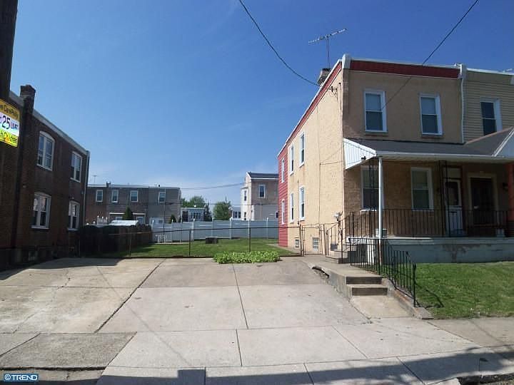 1st image of 6730 Glenloch St