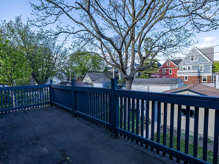 2028 N Cambridge Ave — Photo 18