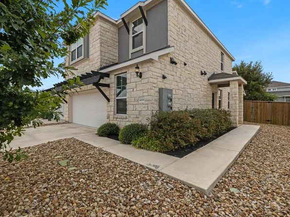 2233 Calvert Dr, Leander, TX 78641