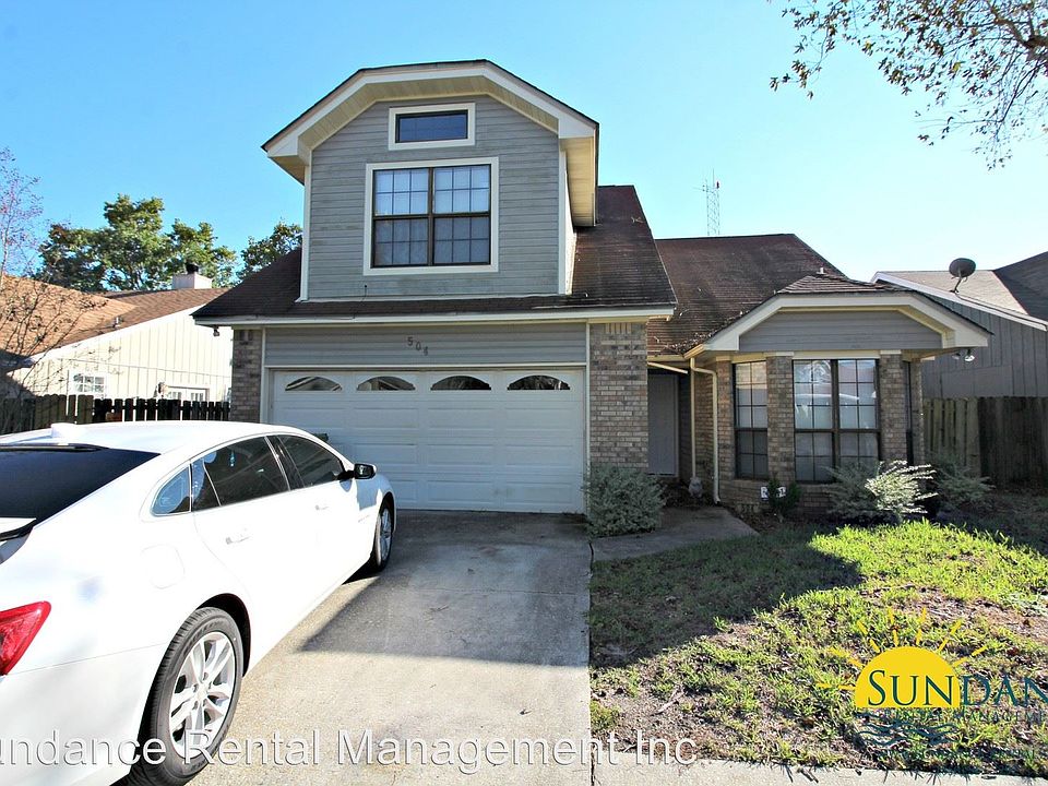 1st image of 504 Woodland Park Cir