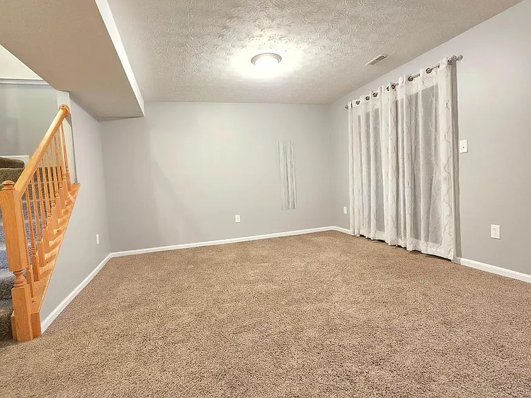 160 Leeds Creek Cir — Photo 22