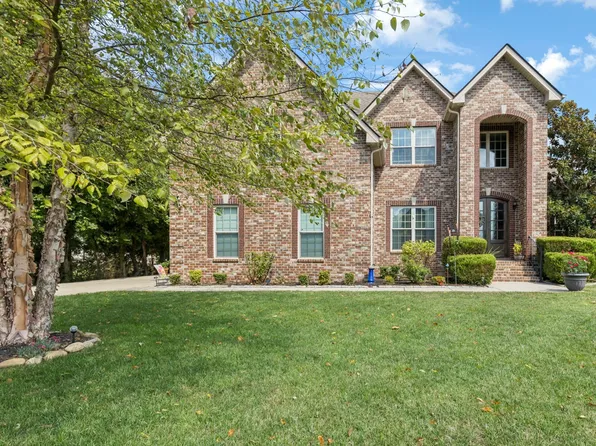 735 Mack Ct, Murfreesboro, TN 37130