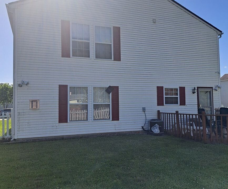 2nd image of 6151 Monteo Ln