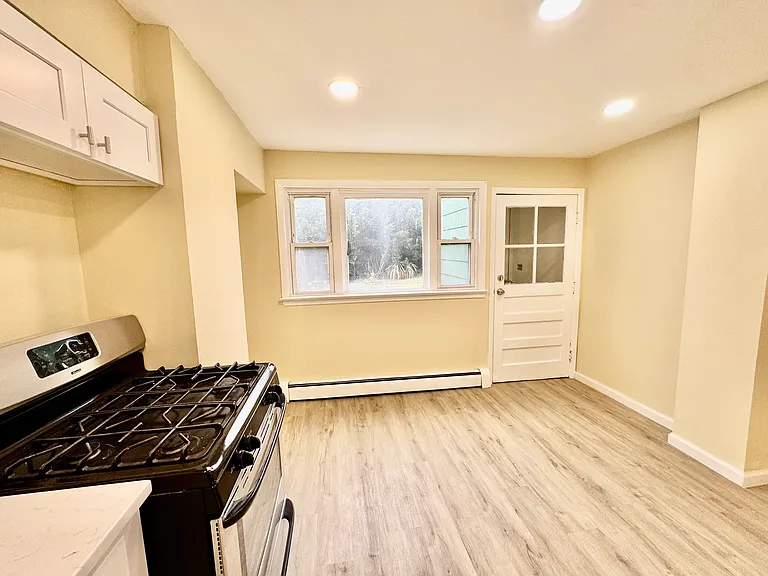 76 Greenville Ave #1 — Photo 8