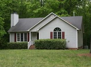237 Wyndfall Ln, Clayton, NC 27527