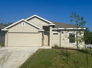 844 Driftwood Ln, Cottonwood Shores, TX 78657