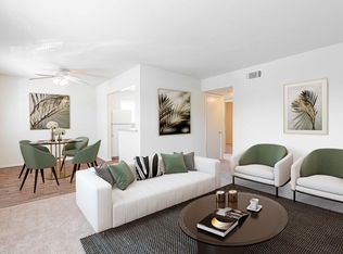 Brentwood Place, Saint Louis, MO 63144