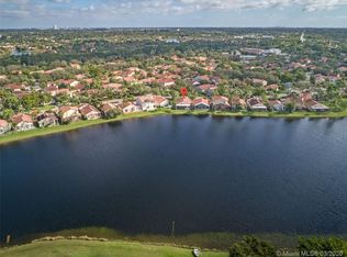 1352 Garden Rd, Weston, FL 33326