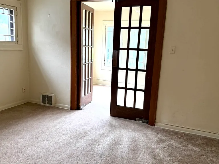 276 Merriman Rd #2 — Photo 5