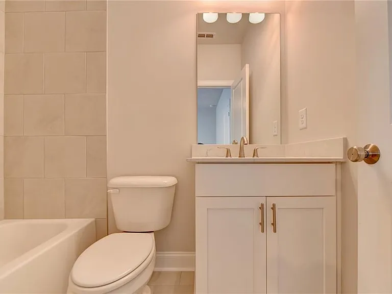 4536 Molder Dr — Photo 68