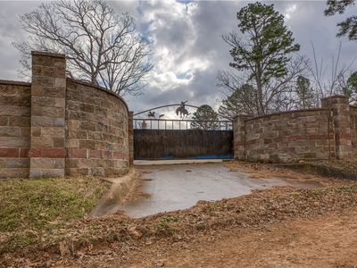327 Pendergraft Rd, Noel, MO, 64854