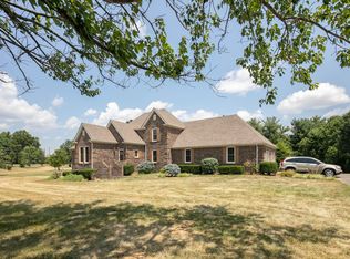 105 Susan Way Dr, Richmond, KY 40475