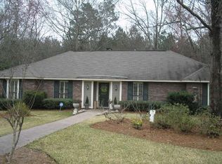 1204 Sandlewood Dr, Hattiesburg, MS 39402