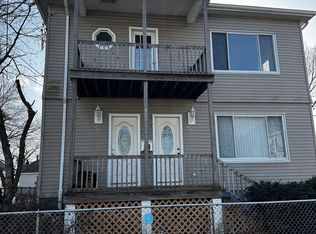 55 Chaplin St #53, Pawtucket, RI 02861