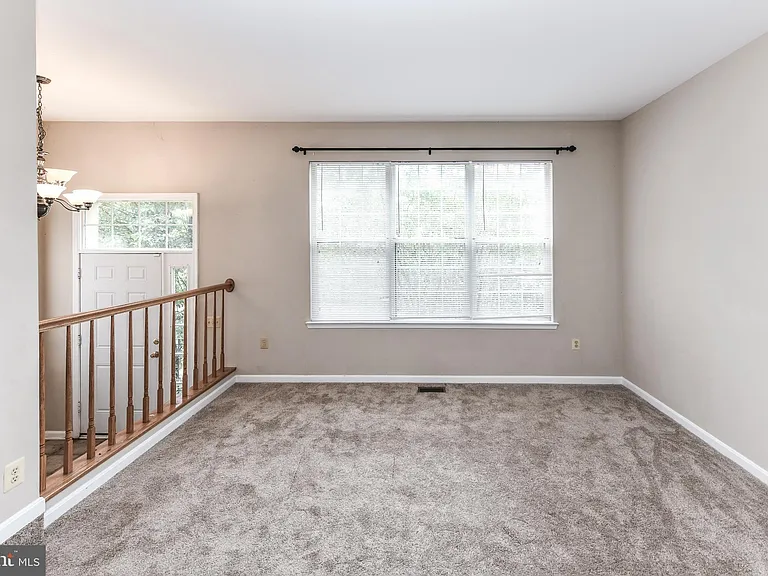 13100 Watchwood Ln — Photo 5