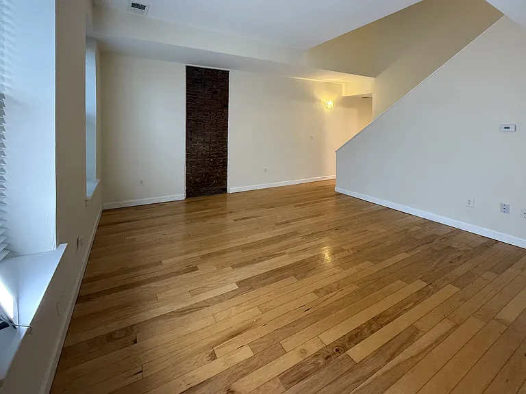 1900 Sidney St #D — Photo 2