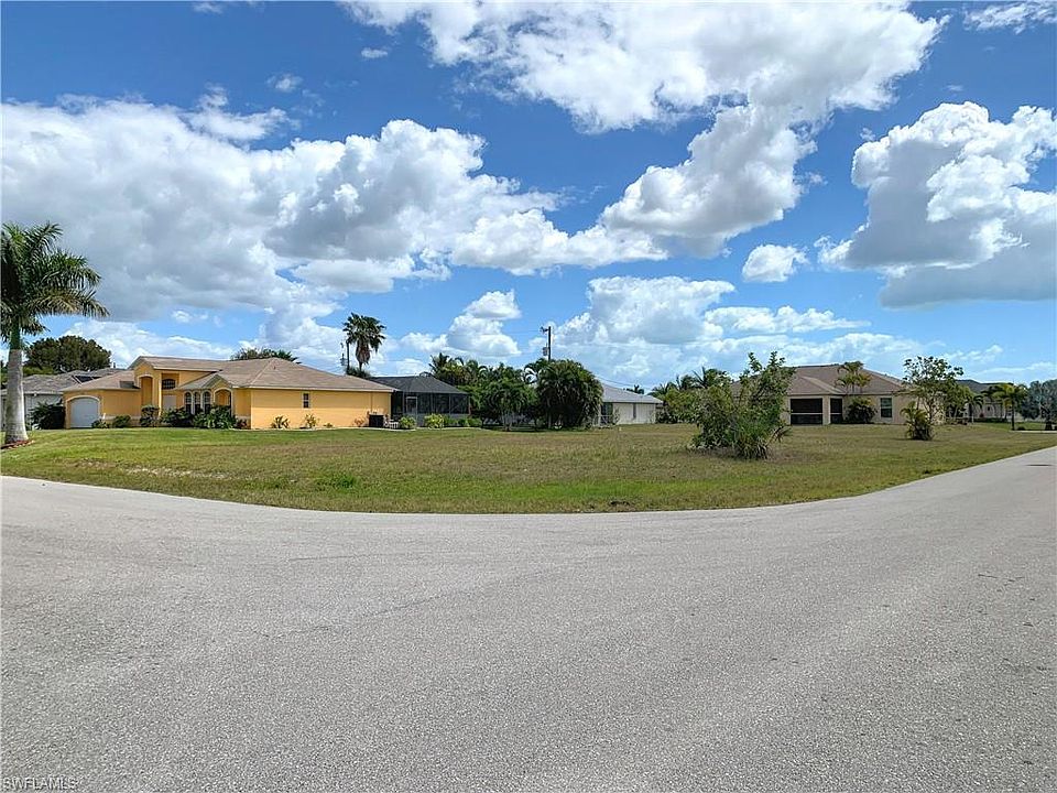 1st image of 1156 SW 45th Ter