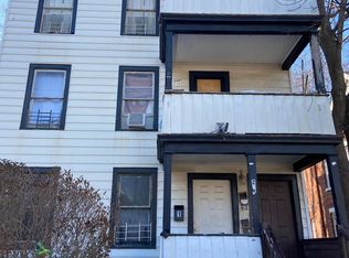 203 Winnikee Ave #1, Poughkeepsie, NY 12601