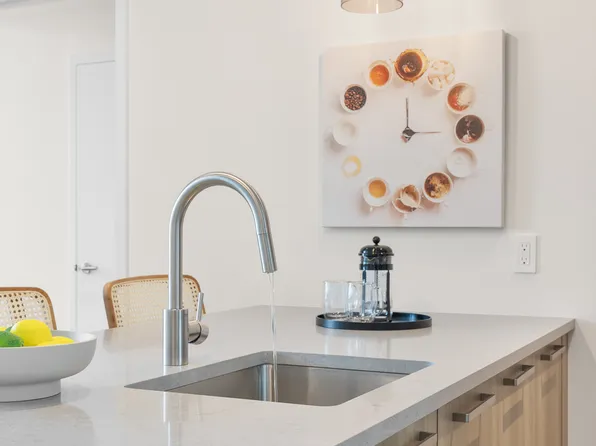 34-35 44th Street image 4 of 32