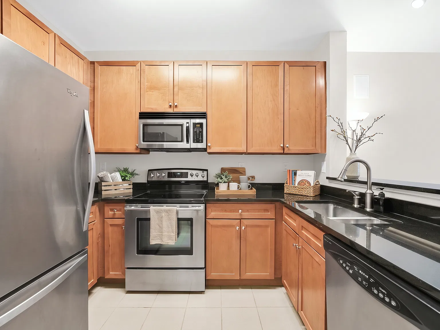 1 bed, $2,950 — Photo 4