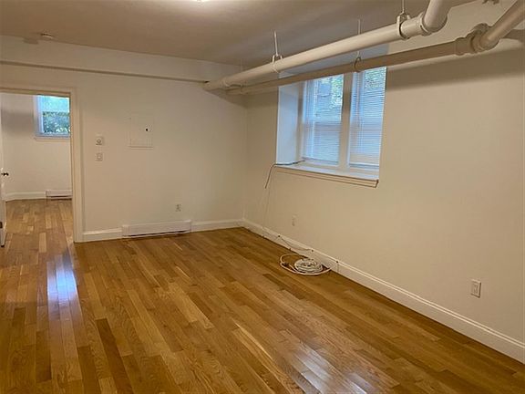3rd image of 475 Highland Ave #10
